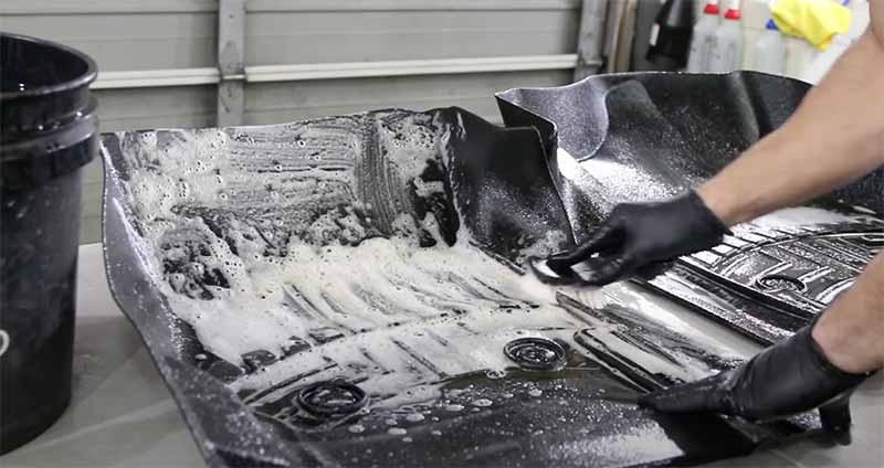 how to clean weather tech mats